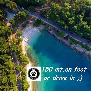 Valkane Pet Friendly 150m From The Stunning Valkane Beach, Indoor Pools-fitness And Mall Pula